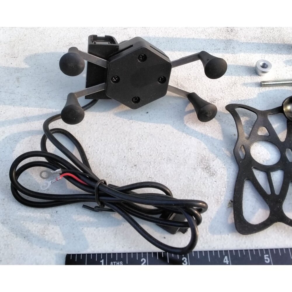 USB Navigation Bracket, Accessory with Navigation Bracket for 3-6.5 Inch Mobile - Picture 3 of 10